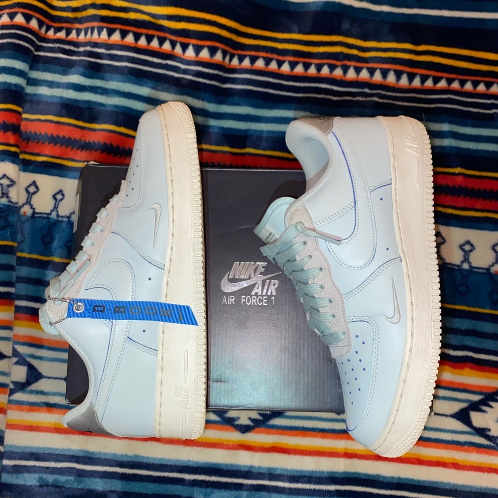 Devin Booker PE Air Force 1